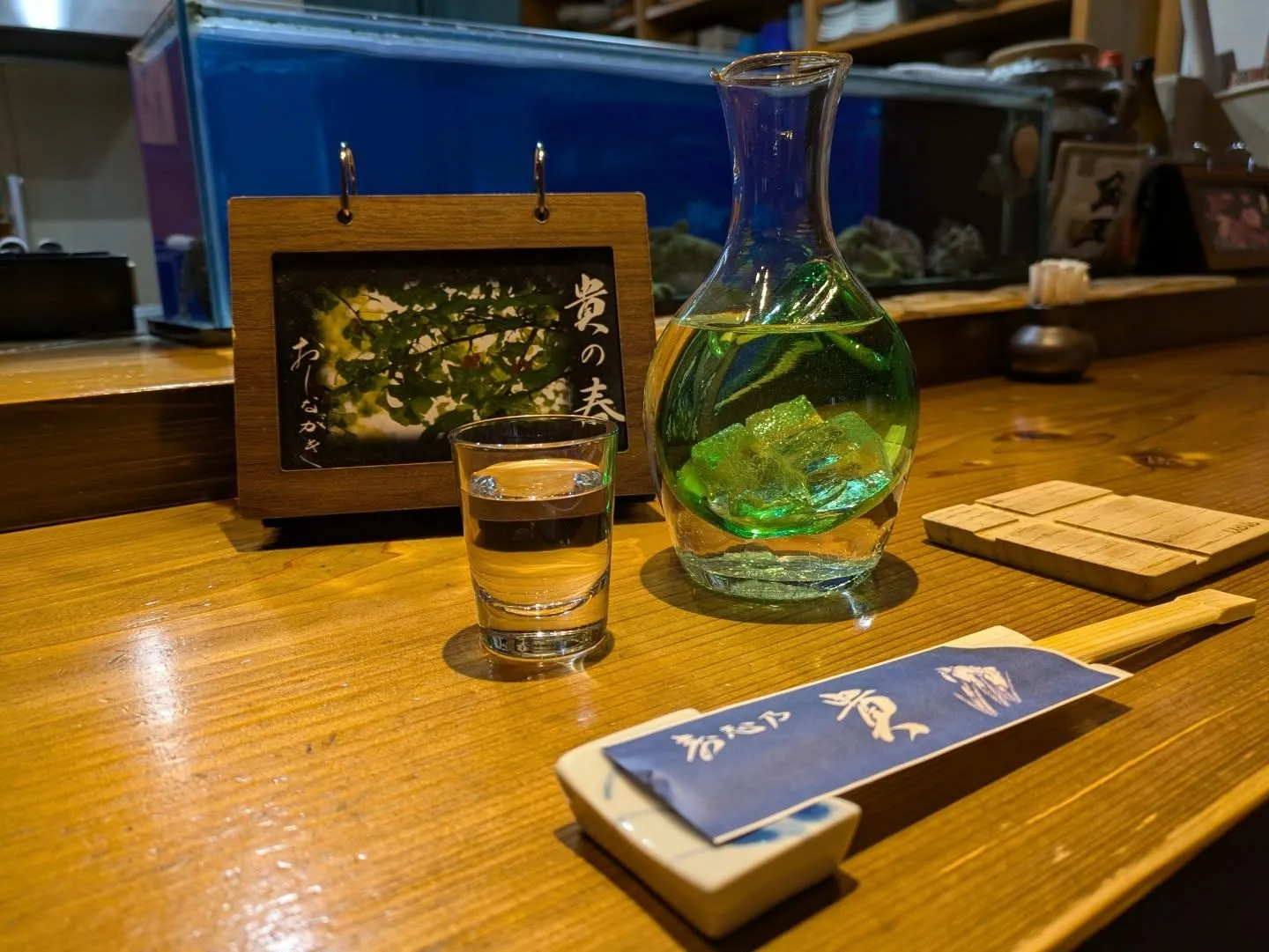 和食といえば、やはり寿司と日本酒の組み合わせが王道。