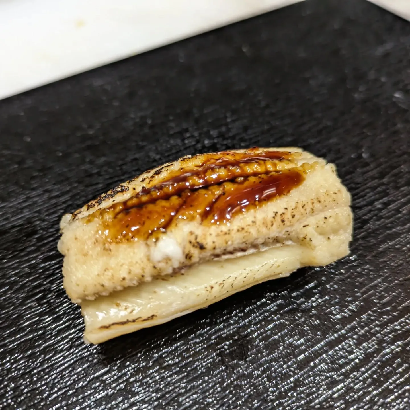 穴子の寿司はいかがでしょうか。